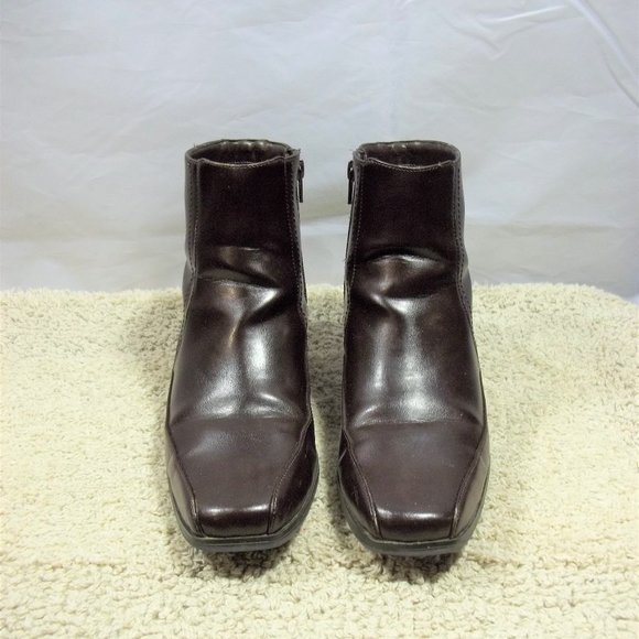 Predictions Womens Ankle Boots Booties Size 7.5W Zipper Small Heel Casual Brown - Picture 2 of 5